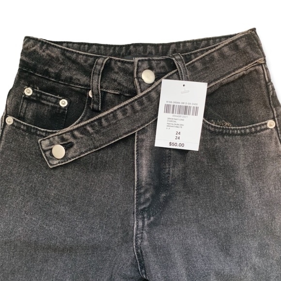 šHOST PICKšCross Button Black Wide Leg Flare Forever 21 Jeans - Picture 1 of 3